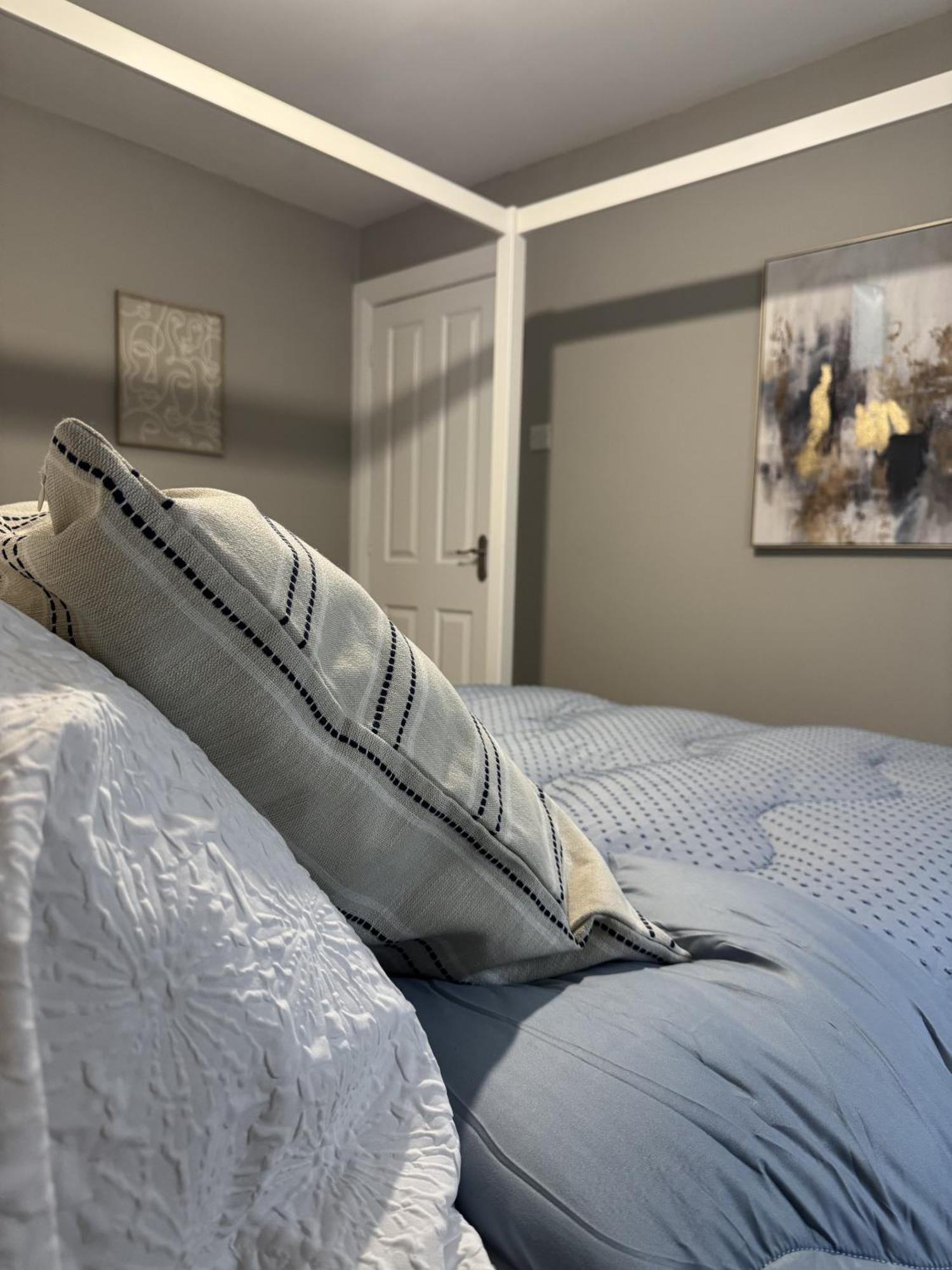 Ferienwohnung No 6 Lansdowne Portrush Zimmer foto